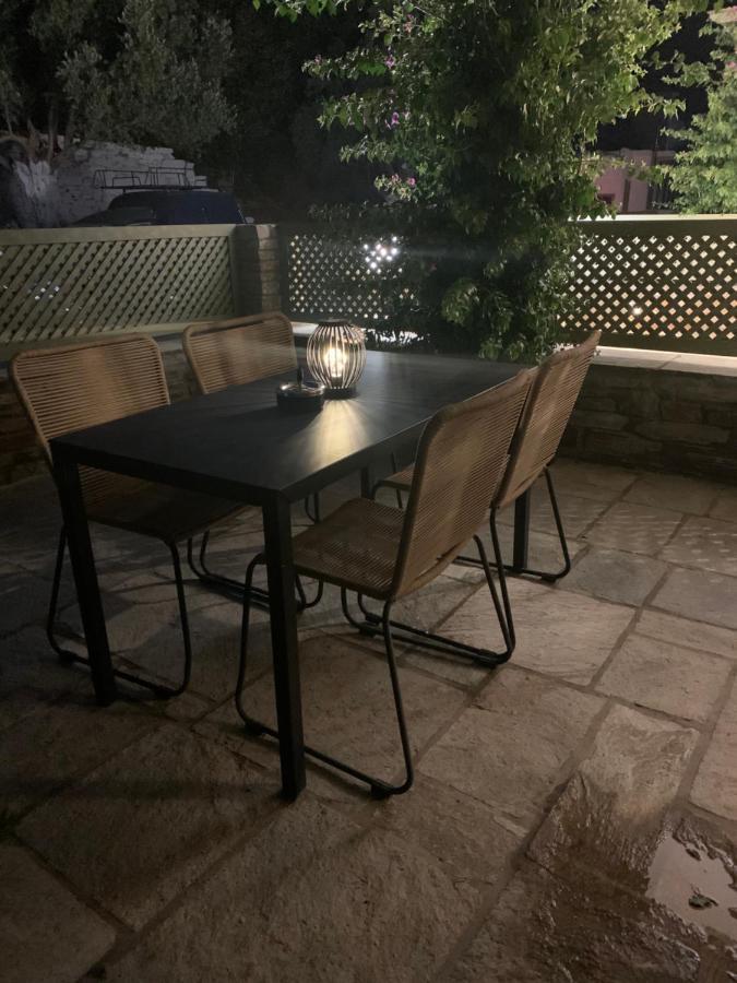 Nysa Residence Menites Exterior photo